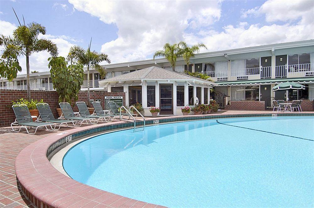 Red Rose Inn & Suites Plant City Fasilitas foto